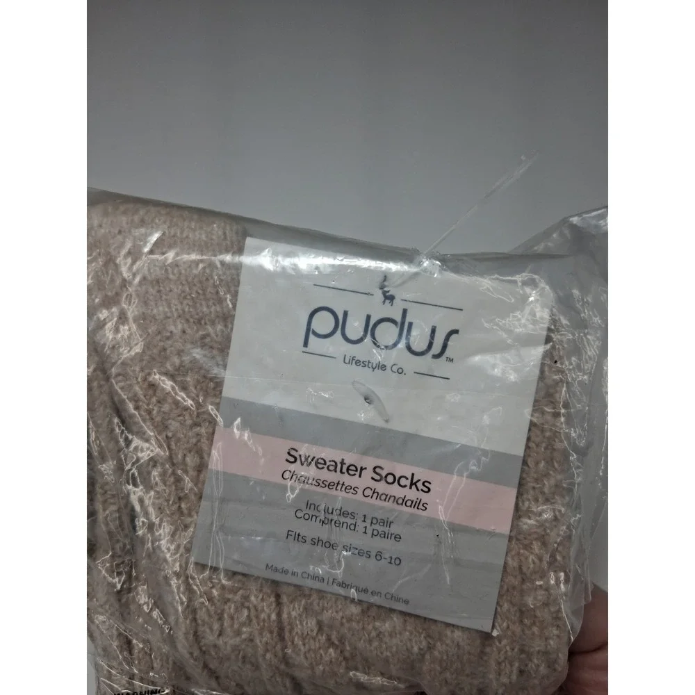 NEW Pudus Women's Tan Long Sweater Socks Shoe size 6-10